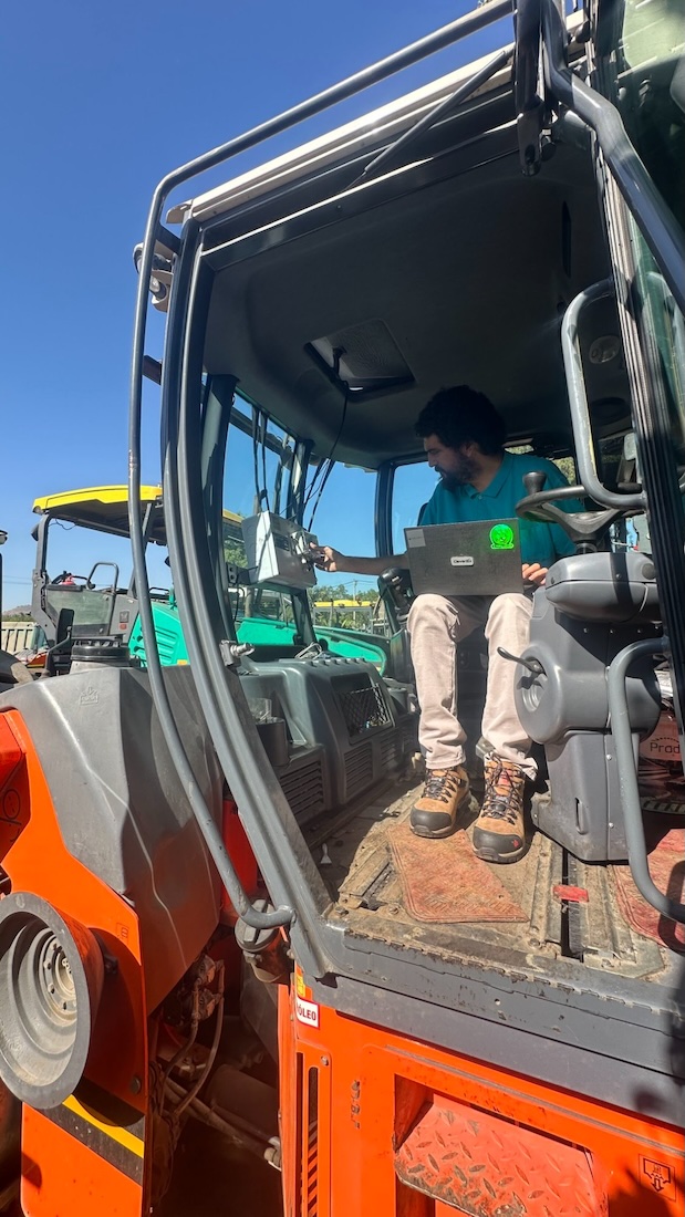 Sistema IoT instalado en rodillo compactador